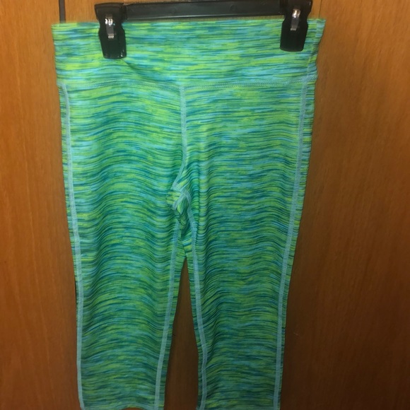 Old Navy Other - Old navy active capris Old Navy Other - Old navy active capris